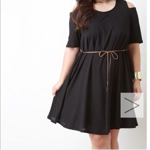 Cold shoulder dress plus size